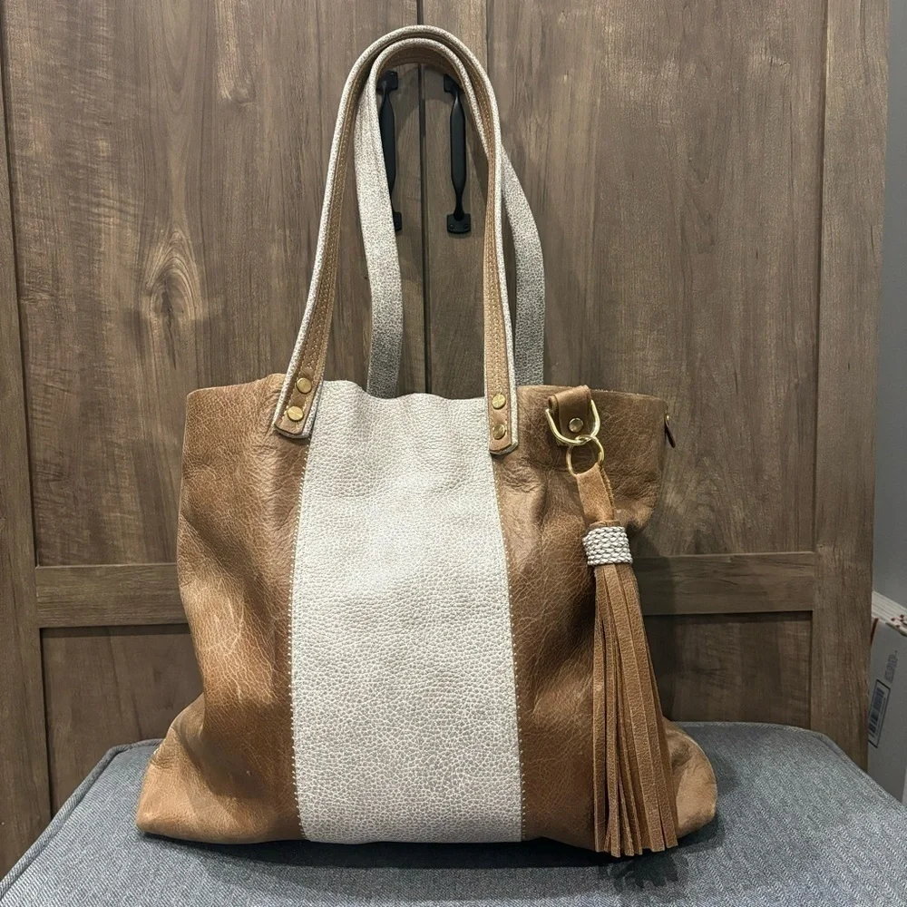 Trulli Leather Tote Bag Fringe Tassel